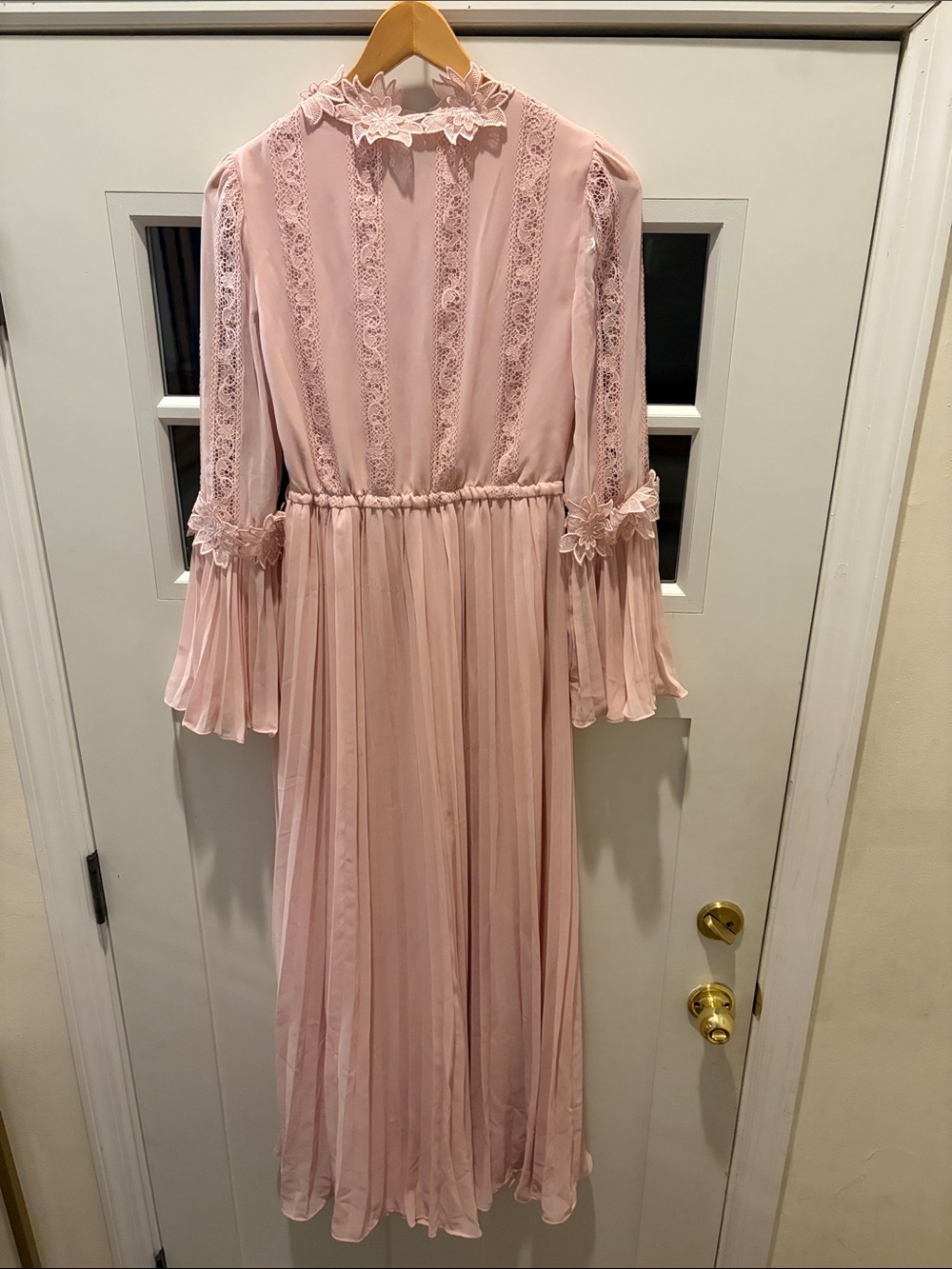 Self-Portrait Blush pink Floral Lace pleated belle sleeves long dress gown sz 4 - Picture 2 of 7